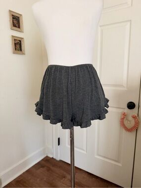 Brandy Melville Charcoal Grey Vodi Ruffle Flutter Shorts - XS